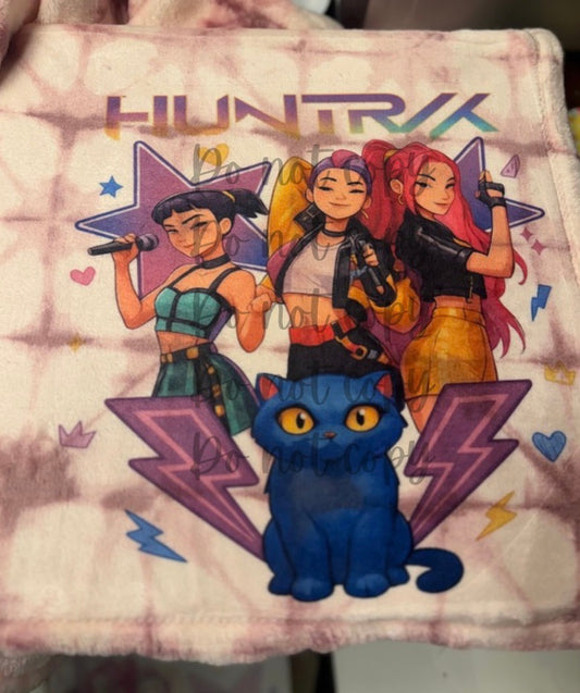 Tie Dye Huntrix Blanket