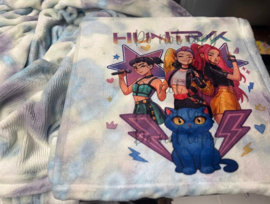 Tie Dye Huntrix Blanket