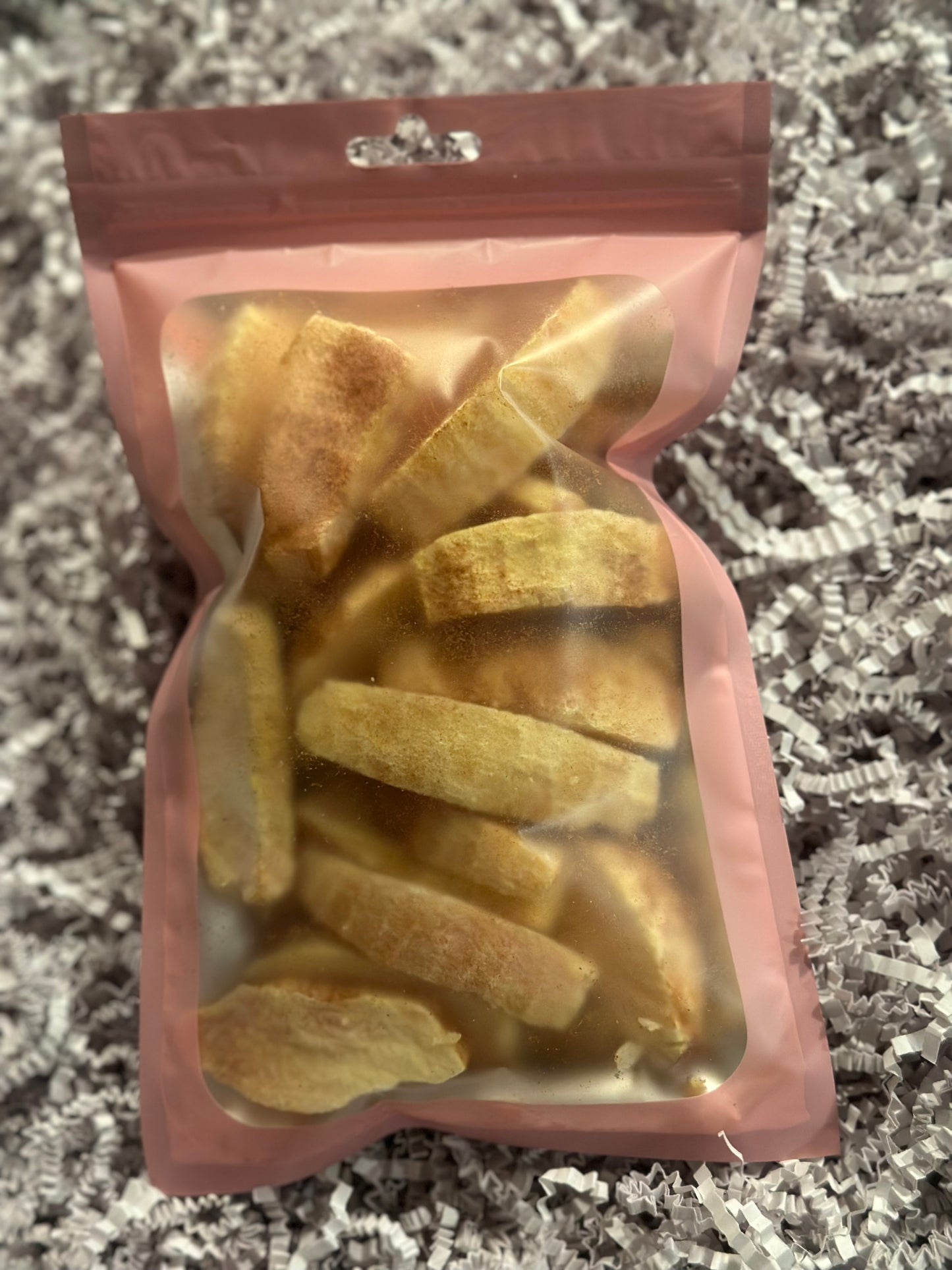 Freeze Dried Cinnamon Apples