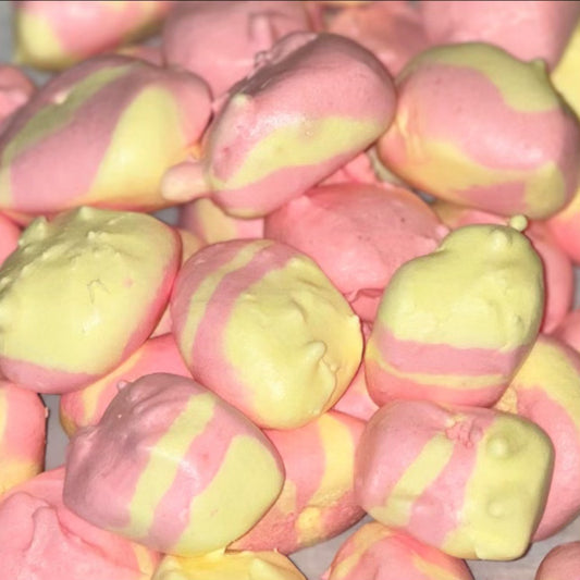 Freeze Dried Strawberry Banana Puffs